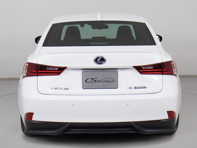 �N���A�����X�\�i�[���t���Ă��܂�!�t�����g&���A�ɃZ���T�[������A��Q���ɋ߂Â��ƌx��������h���C�o�[�ւ��m�点!�������֗��Ȑl�C�����ł�!!