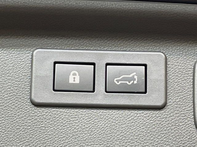 �y�p���[�o�b�N�h�A�z�X�}�[�g�L�[��^�]�Ȃ̃{�^�������������Ń��A�Q�[�g�������ŊJ���܂�!�ו��������Ă��鎞��A�����ʒu�ɂ���o�b�N�h�A��߂�ۂɕ֗��ȋ@�\�ł���