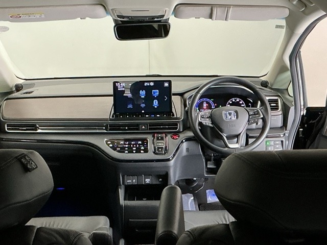 オデッセイ2.0 e:HEV アブソルート EX