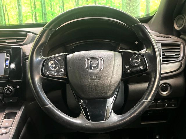 �y�����v�����X�e�A�����O�z�㎿�Ȋv���g�p���邱�ƂŁA��ɂ����������݂ƂĂ��^�]���₷���n���h���ł���