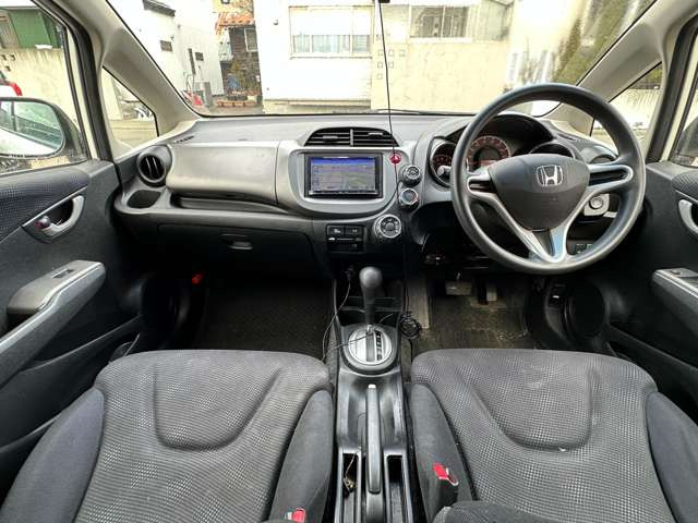 �i�r�������A�[���������y�E�f���������y���݂��������B