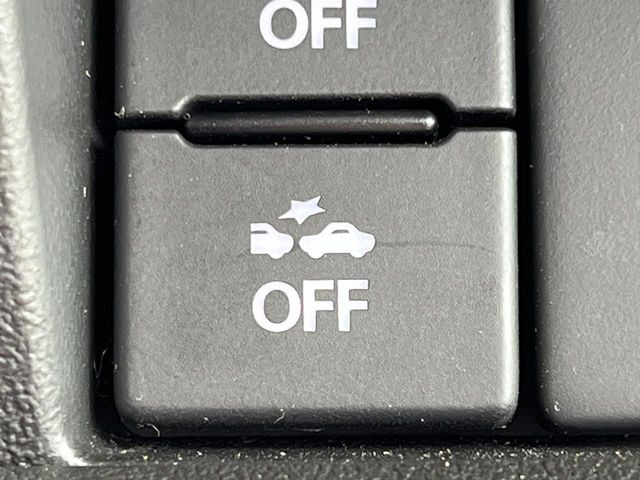 �y�X�Y�L �Z�[�t�e�B�T�|�[�g�z���s���ɑO���̎ԗ�����F�����A�Փ˂������Ȏ��͌x��ƃu���[�L�ŏՓˉ���Ɣ�Q�y�����A�V�X�g�B�����S�Ƀh���C�u�����y���݂��������܂��B