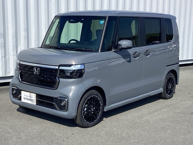 N-BOXカスタムターボ コーディネートスタイル モノトーン