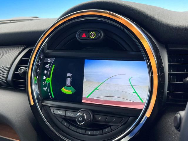 ���o�b�N�J����:�֗��ȁy�o�b�N�J�����z�ň��S�m�F���ł��܂��B���Ԃ����ȕ��ɂ��I�X�X���ȕ֗��@�\�ł��B