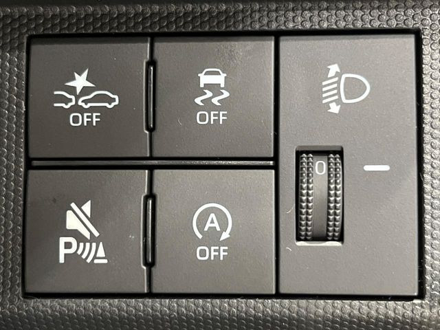 �y�A�C�h�����O�X�g�b�v�z�ԐM����a�؂Œ�Ԃ����ۂɃG���W�����~���A���ʂȔR���̏����}���܂��B�R��������ی�ɂȂ���@�\��G���W���̓u���[�L�𗣂��΍Ďn�����܂��B