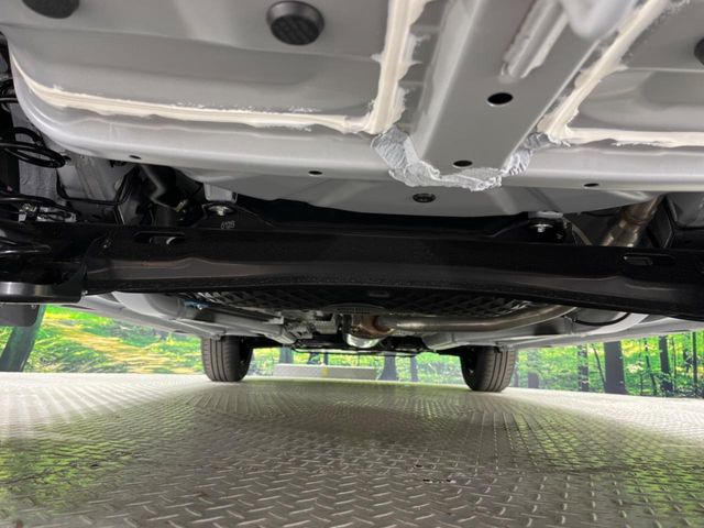 下回りがきれいなうちに、防錆加工の施工がオススメ。降雪地域はもちろん、沿岸部にお住いの方や、趣味でマリン・ウィンタースポーツをされる方にご好評いただいております。