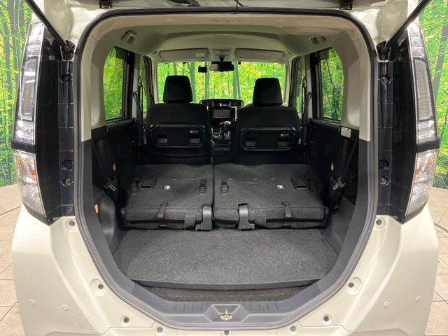 ���i�̂���������ʋ΁A���}���ɏ\���ȉ׎��X�y�[�X���m�ۂ��Ă���܂��B�Z�J���h�V�[�g��|���ƁA�傫�ȉו��̐ύڂ��\�ł���