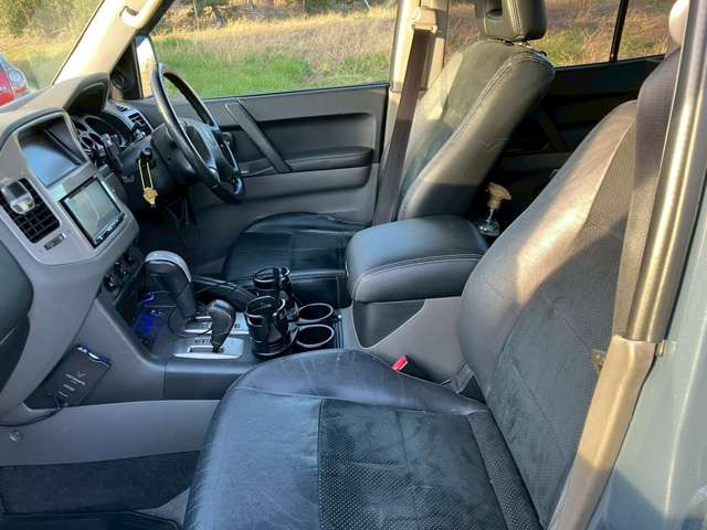 �C�ɂȂ邨�Ԃ�����܂�����E�̓d�b�ԍ����璼�ڂ��X�ɂ��₢���킹���������B�x�����@����ԗ����A��Ԃ܂łȂ�ł������������Ē����܂��B�X�^�b�t�ꓯ���A�����҂����Ă���܂��B