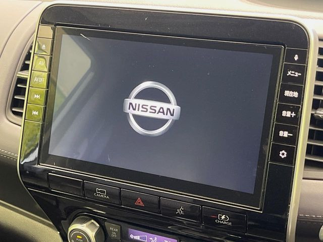 �y����10�^�i�r�z�l�C�̏����i�r�𑕔��B�I�[�f�B�I�@�\���[�����Ă���ABluetooth�ڑ�����΂������̃X�}�z��MP3�v���C���[�̉��y���Đ��\!�����̉^�]������Ɋy�����Ȃ�܂�!!