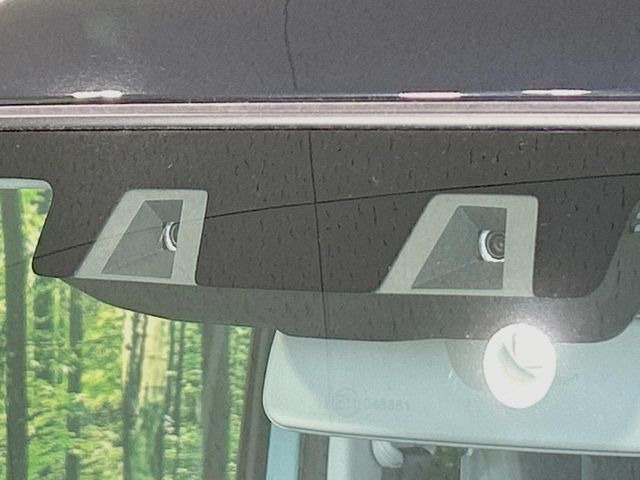 �y�X�Y�L �Z�[�t�e�B�T�|�[�g�z���s���ɑO���̎ԗ�����F�����A�Փ˂������Ȏ��͌x��ƃu���[�L�ŏՓˉ���Ɣ�Q�y�����A�V�X�g�B�����S�Ƀh���C�u�����y���݂��������܂��B