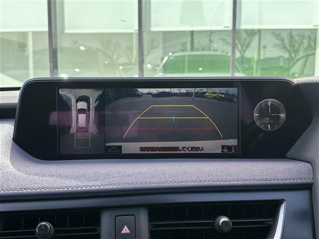 UX250h アーバン エレガンス