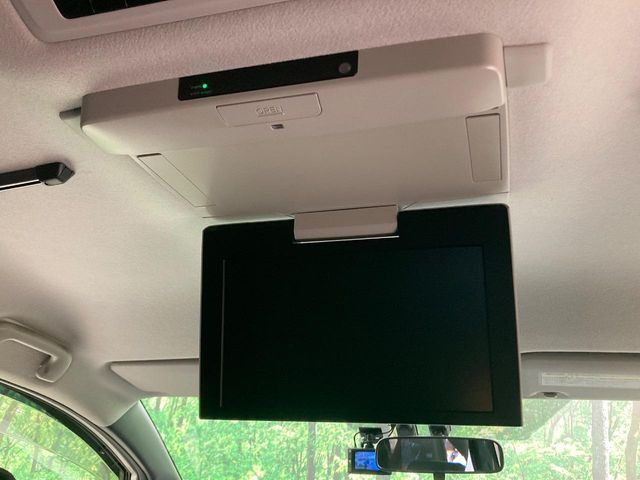 エスクァイアハイブリッド1.8 Gi