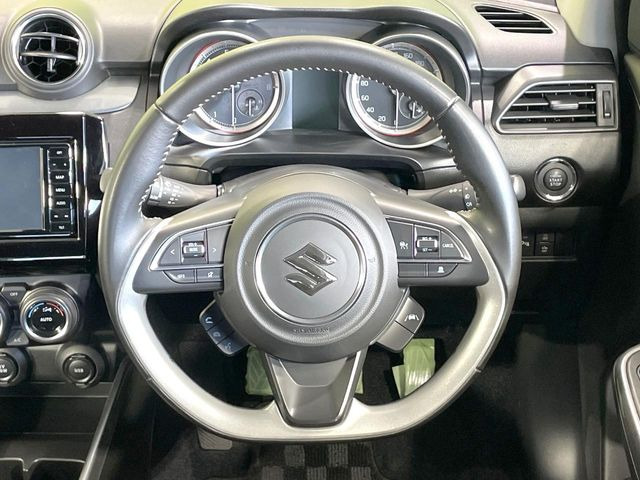 �y�����v�����X�e�A�����O�z�㎿�Ȋv���g�p���邱�ƂŁA��ɂ����������݂ƂĂ��^�]���₷���n���h���ł���