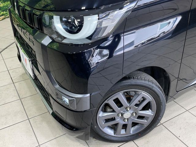 �yLED�w�b�h���C�g�z���V����ԑ��s�����ǍD�Ȏ��E���m�ۂ����S���ĉ^�]�ł��鍂�P�xLED�w�b�h���C�g�𑕔�!�_�����x�������A����d�͂��}�����Ă��܂��B