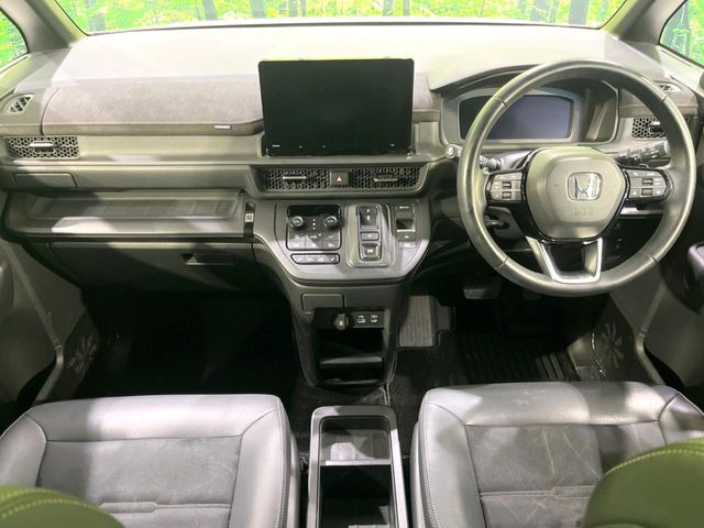 ステップワゴン2.0 e:HEV スパーダ プレミアムライン