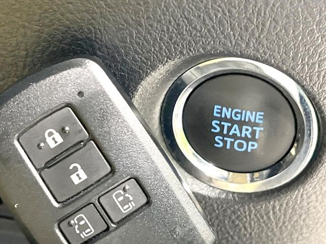 �y�X�}�[�g�L�[�z�J�o����|�P�b�g�ɓ��ꂽ�܂܂ł��h�A�̎{���E�������\�ȃX�}�[�g�L�[�𑕔��B�G���W���̃I���E�I�t�����J�M�����o���K�v����������Ƃ��Ă��֗��ł���