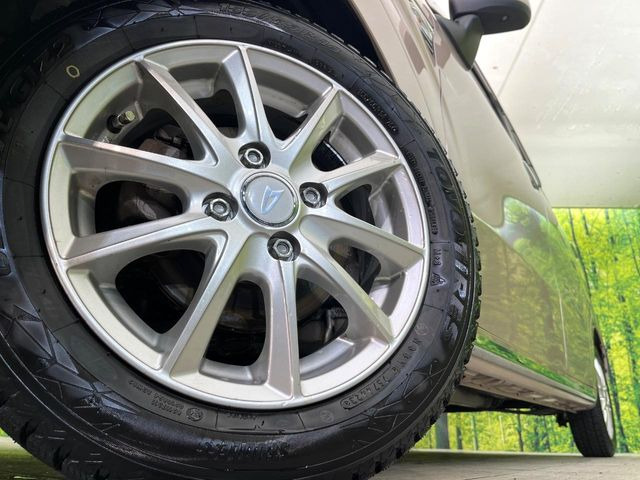 �y����14�C���`�A���~�z�C�[���z�O�ςɃ}�b�`���������A���~�z�C�[���𑕒����Ă���܂��B�e��ЊO�A���~�z�C�[����A�X�^�b�h���X�^�C�����戵�����Ă���܂��B���񂲑��k����������