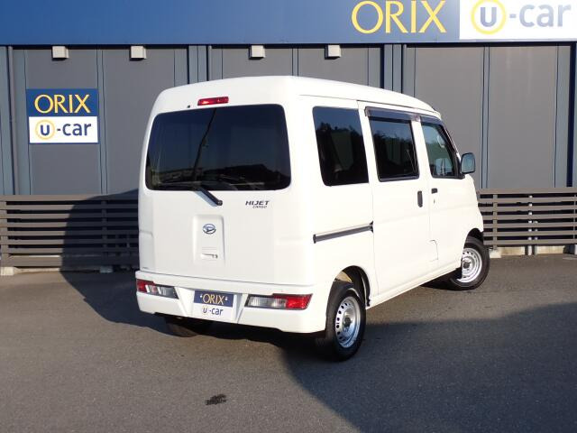 �����r���[�̉摜�ɂȂ�܂��B�I���b�N�X�F�蒆�ÎԂɂ́A���w��������S���Ă���肢���������߂ɁA�Ǝ��́u�I���b�N�X�F�蒆�Îԕۏ؁v�����t�����Ă��܂��B