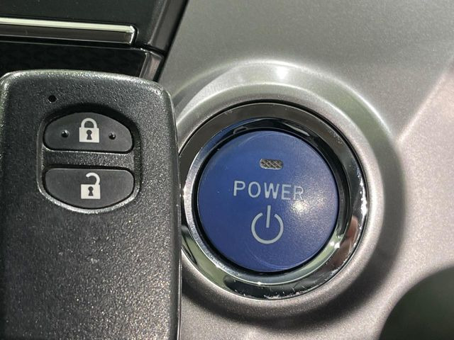 �y�X�}�[�g�L�[�z�J�o����|�P�b�g�ɓ��ꂽ�܂܂ł��h�A�̎{���E�������\�ȃX�}�[�g�L�[�𑕔��B�G���W���̃I���E�I�t�����J�M�����o���K�v����������Ƃ��Ă��֗��ł���