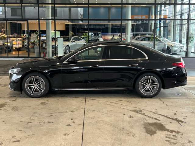 EクラスE200 アバンギャルド AMGラインパッケージ (ISG)