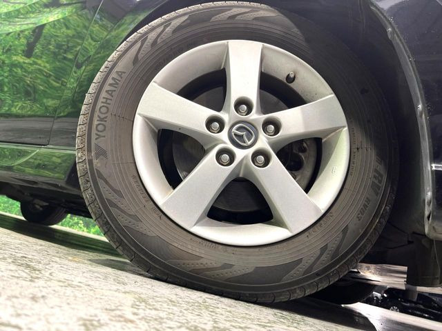 �y15�C���`�A���~�z�C�[���z�O�ςɃ}�b�`�����A���~�z�C�[���𑕒����Ă���܂��B�e��A���~�z�C�[����A�X�^�b�h���X�^�C�����戵�����Ă���܂��B���񂲑��k����������