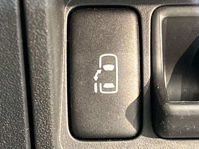 �y�p���[�X���C�h�h�A�z�X�}�[�g�L�[��^�]�Ȃ̃X�C�b�`�ŃX���C�h�h�A�̊J���\���d��������͂����ăh�A���J����K�v�������A���������q�l�ł��A�d���ו��������Ă��鎞�����N�ɊJ���߂ł��܂���