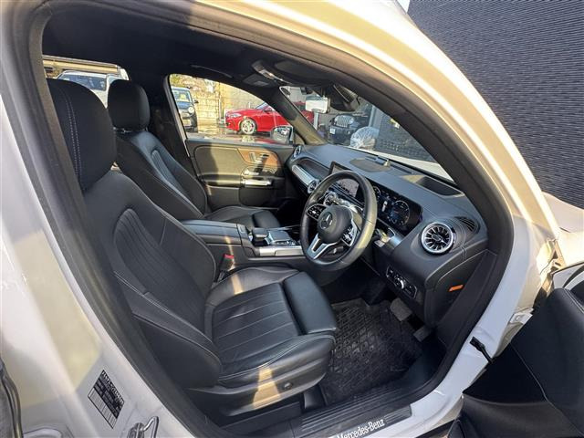 GLBGLB200d 4マチック 4WD