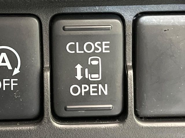 �y�p���[�X���C�h�h�A�z�X�}�[�g�L�[��^�]�Ȃ̃X�C�b�`�ŃX���C�h�h�A�̊J���\���d��������͂����ăh�A���J����K�v�������A���������q�l�ł��A�d���ו��������Ă��鎞�����N�ɊJ���߂ł��܂���