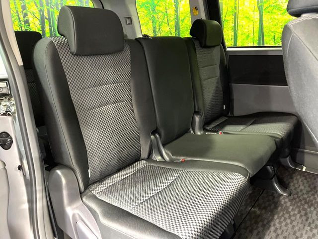 �L�X�Ƃ���2��ڃV�[�g�͋��Z���������A���S�n�����K!�F�B��Ƒ��Ƃ̂��o�����ɂ҂�����ł��B�x�r�[�V�[�g��`���C���h�V�[�g�g�p�������K�ɂ��߂�������������\���ȋ�Ԃ��m�ۂ��Ă��܂��B