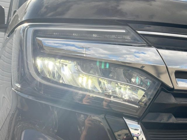 �yLED�w�b�h���C�g�z���V����ԑ��s�����ǍD�Ȏ��E���m�ۂ����S���ĉ^�]�ł��鍂�P�xLED�w�b�h���C�g�𑕔�!�_�����x�������A����d�͂��}�����Ă��܂��B