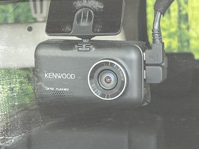 �y�h���C�u���R�[�_�[�z�h���C�u���R�[�_�[����!���s���͂������A������^�]�⎖�̂ɑ��������ہA�f���ŋL�^���A����̃��X�N�ɔ����܂��B���L�^�pSD�J�[�h�͂��q�l�����g�ł��������������K�v������܂��B