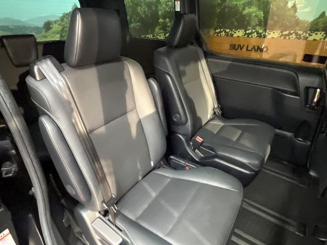 ���ڒ����̓E�H�[�N�X���[�ƂȂ��Ă���܂��B���ڂƎO��ڂ̈ړ�����~�肪�Ƃ��Ă��y�ɂȂ�̂ŁA���~��̍ۂ��X�g���X�������邱�Ƃ͂���܂����