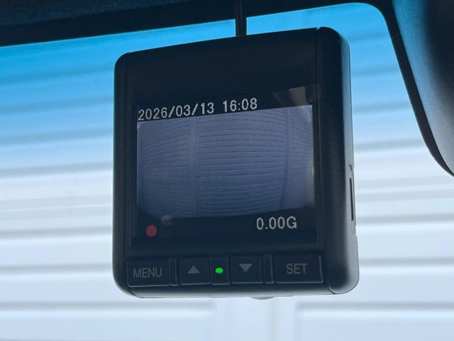 �y�h���C�u���R�[�_�[�z�h���C�u���R�[�_�[����!���s���͂������A������^�]�⎖�̂ɑ��������ہA�f���ŋL�^���A����̃��X�N�ɔ����܂��B���L�^�pSD�J�[�h�͂��q�l�����g�ł��������������K�v������܂��B