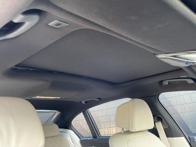 7シリーズ740i Mスポーツ