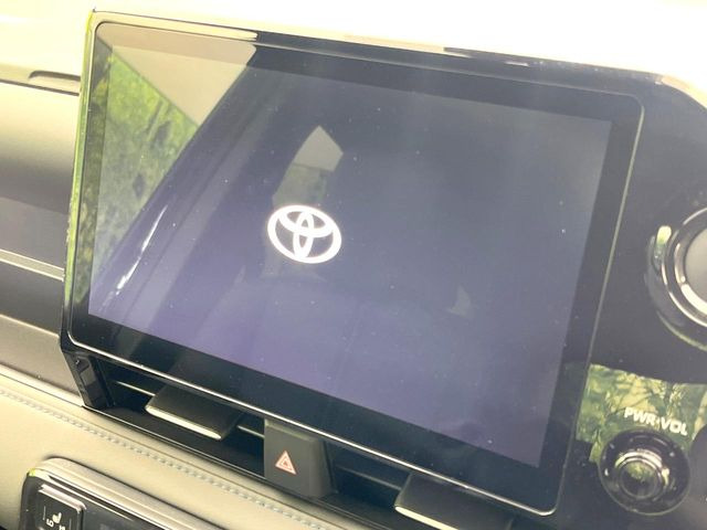 ヴォクシー1.8 ハイブリッド S-Z