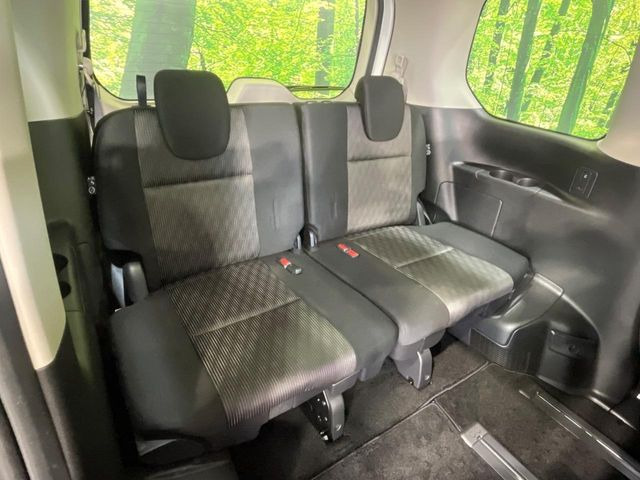 3��ڃV�[�g�͂�������ԗǍD����l�ł��������ƍ����Ē����܂��̂ŁA��l���ł̂��o���������N���N�ł��􂲉Ƒ��ŁA�C�̒m�ꂽ���ԂŁA�h���C�u�ɍs���̂��y���݂ł��ˁ�