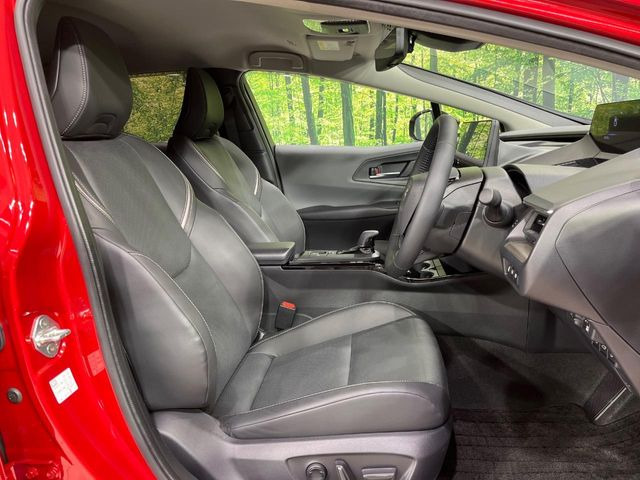 �y���烌�U�[�V�[�g�z����̂ӂ���肪�e�ՂŃ����e�i���X�����ȒP�ȁA�@�\���ɗD��鍇����v���̗p�����㎿�ȃV�[�g�ł��B����S�n���悭�A���������ӂ��S�n�ǂ��ԓ���Ԃ����o���Ă���܂��B