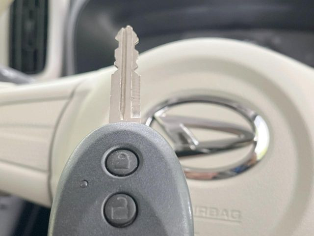 �y�L�[���X�z�������ꂽ�ꏊ����ł��{�^����Ńh�A�̊J���E�{�����ł���̂łƂ��Ă��֗�!�h�A�̌�������ɏ������邱�Ƃ�����܂���