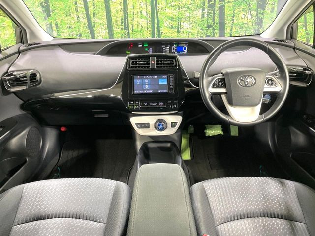 プリウス1.8 S セーフティ プラス