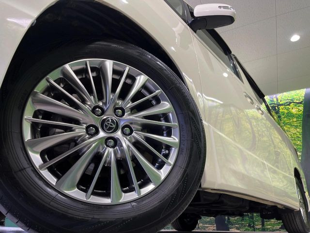 �y����17�C���`�A���~�z�C�[���z�O�ςɃ}�b�`���������A���~�z�C�[���𑕒����Ă���܂��B�e��ЊO�A���~�z�C�[����A�X�^�b�h���X�^�C�����戵�����Ă���܂��B���񂲑��k����������