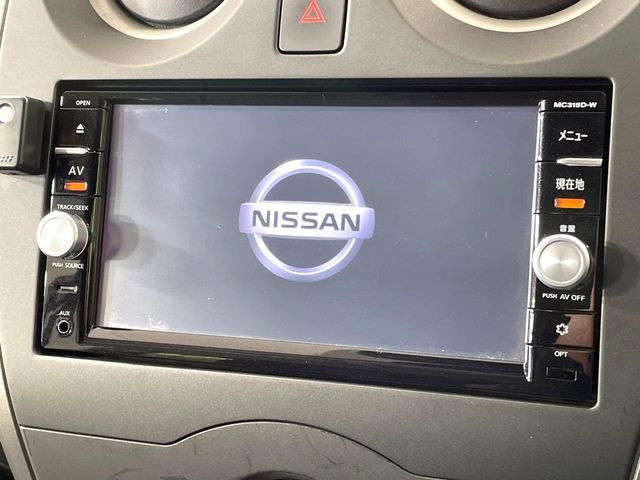 �y�����i�r�z�l�C�̏����i�r�𑕔����Ă���܂��B�i�r�̎g���₷���͂������A�I�[�f�B�I�@�\���[��!�L�����v�◷�s�͂������A�ʋ΂┃�����ȂǕ��i�̃h���C�u���y�����Ȃ�͂���