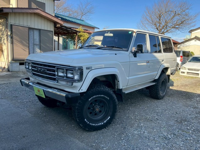 �����h�N���[�U�[60(�g���^) 4.0 VX �n�C���[�t 4WD�@�ЊO�i�r �ЊO�X�e�A�����O �ЊO�A���~ ���Îԉ摜