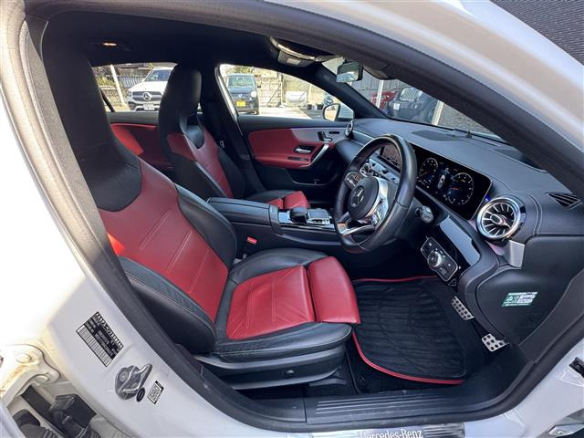 AクラスA180 スタイル AMGライン