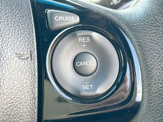 �y�N���[�Y�R���g���[���z�������H�����N���N���s�B�A�N�Z���𗣂��Ă���葬�x�ő��s���ł��A�������^�]���̕��S���y��!�����E�������ȒP�ȃX�C�b�`����Œ����ł��܂��B