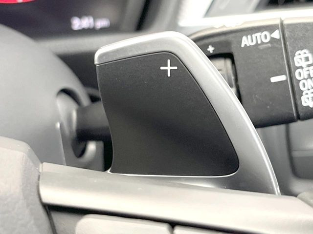 ���X�e�A�����O�p�h���V�t�g:�N�C�b�N�ȃV�t�g���삪�\!���X�|���X�������A���Ȃ��̃M�A�ϑ��ɂ�������Ƃ��Ă��Ă���܂�!���Ԃƈ�̂ƂȂ�鑕���ł��B