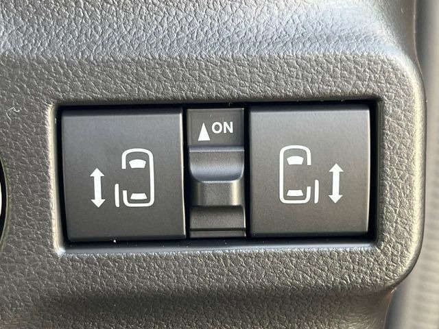 �y�����p���[�X���C�h�h�A�z�X�}�[�g�L�[��^�]�Ȃ̃X�C�b�`�Ō�ȗ����X���C�h�h�A�̊J���\���d��������͂����ăh�A���J����K�v�������A�����Ȃ��q�l�ł��ȒP�ɊJ���߂ł����K�ł���