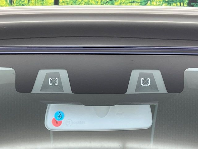 �y�Z�[�t�e�B�T�|�[�g�z���s���ɑO���̎ԗ�����F�����A�Փ˂������Ȏ��͌x��ƃu���[�L�ŏՓˉ���Ɣ�Q�y�����A�V�X�g�B�����S�Ƀh���C�u�����y���݂��������܂��B