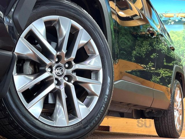 �y����19�C���`�A���~�z�C�[���z�O�ςɃ}�b�`���������A���~�z�C�[���𑕒����Ă���܂��B�e��ЊO�A���~�z�C�[����A�X�^�b�h���X�^�C�����戵�����Ă���܂��B���񂲑��k����������