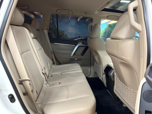 �L�X�Ƃ���2��ڃV�[�g�͋��Z���������A���S�n�����K!�F�B��Ƒ��Ƃ̂��o�����ɂ҂�����ł��B�x�r�[�V�[�g��`���C���h�V�[�g�g�p�������K�ɂ��߂�������������\���ȋ�Ԃ��m�ۂ��Ă��܂��B