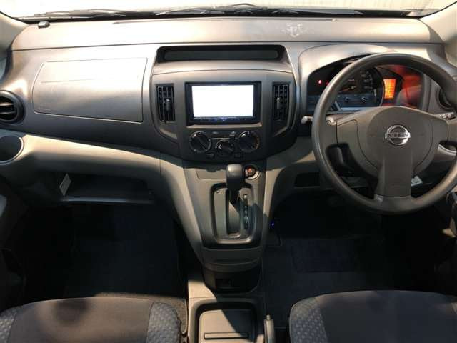 NV200バネットバン1.6 GX 4WD